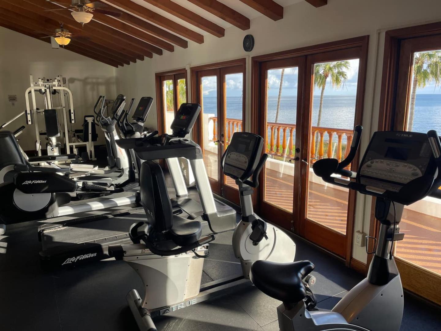Apartament Catalina Island Getaway With 6 Seat Golf Cart Ac Avalon Zewnętrze zdjęcie
